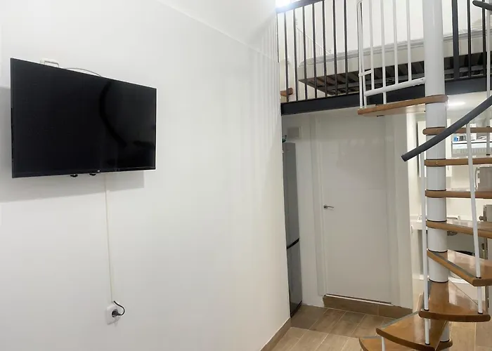 Comodo Y Acogedor Apartamento En Chueca, Gran Via Con Aire Acondicionado Y Calefaccion